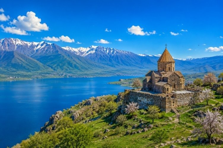 Armenia holiday package - Yerevan, Lake Sevan and Garni Temple